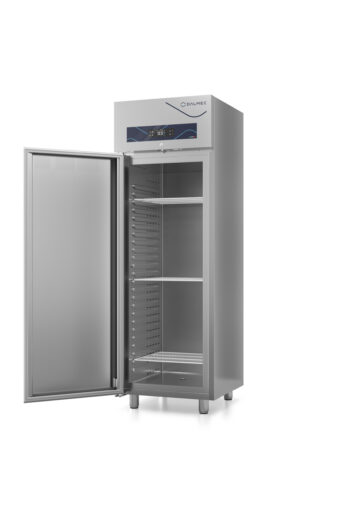 dalmec-ristorazione-armadi-gold-700-guidestampate-1porta-aperta