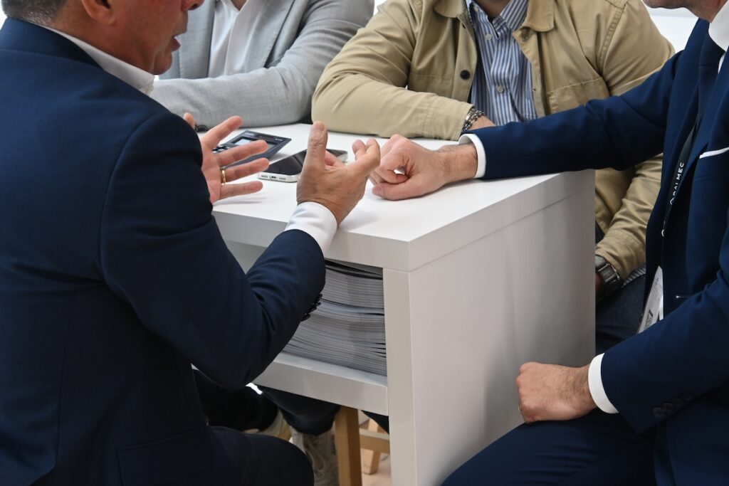 DAl mec distributori